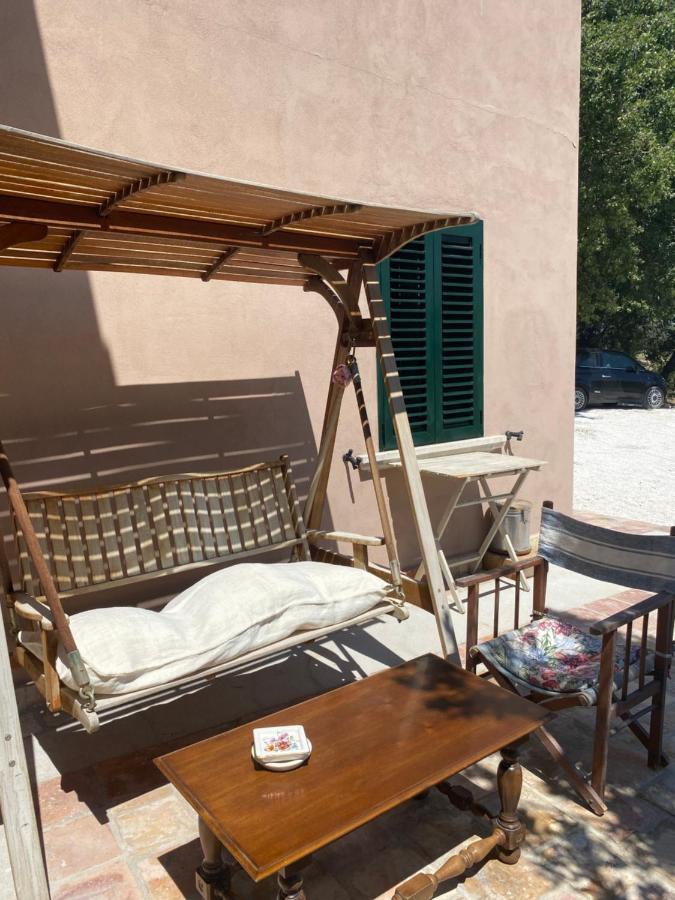 Villa Casale Cialifone Alanno Esterno foto