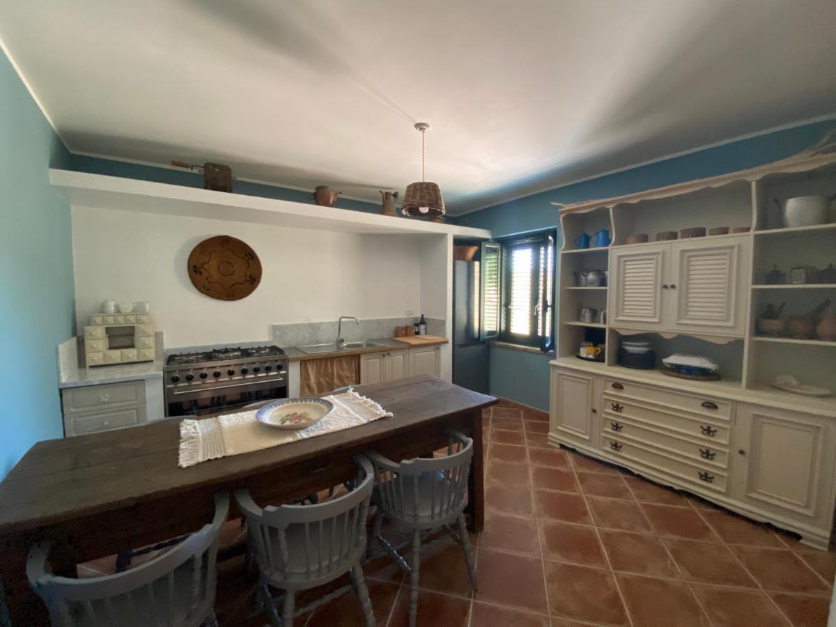 Villa Casale Cialifone Alanno Esterno foto